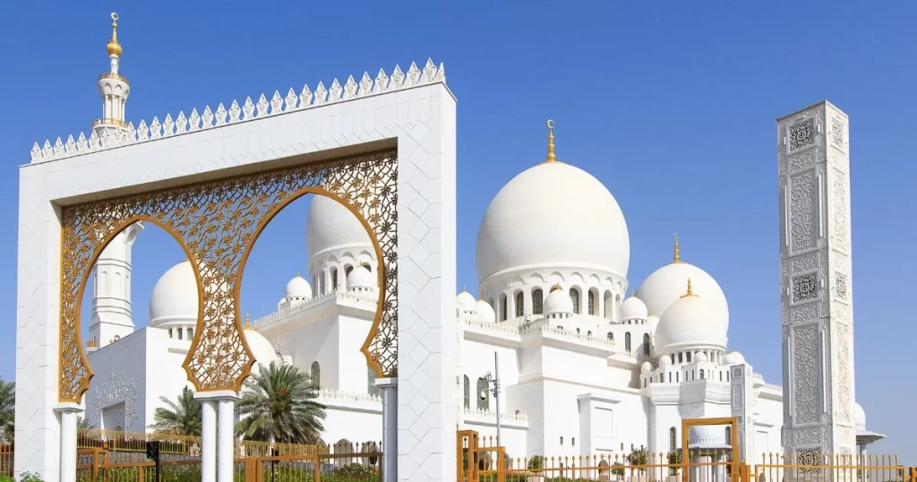Sheikh Zayed Mosque in Abu Dhabi